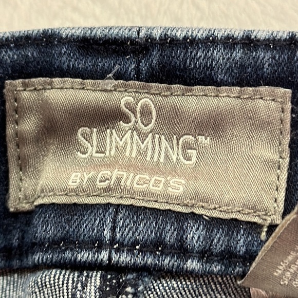 Chicos So Slimming Straight Leg Five Pocket Jeans 6 or 0.5 - Picture 4 of 5